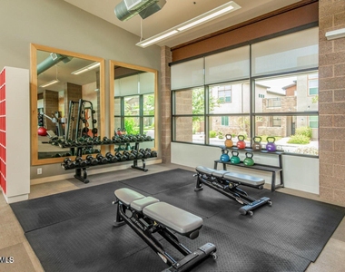 1250 N Abbey Lane - Photo Thumbnail 24