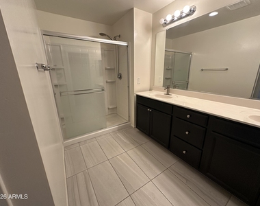 1250 N Abbey Lane - Photo Thumbnail 14