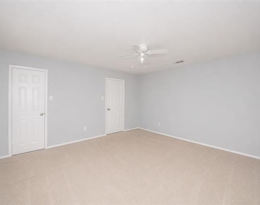 508 Lead Creek Drive - Photo Thumbnail 27