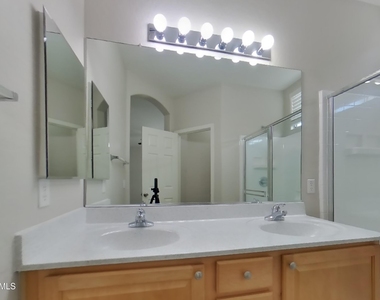 14621 W Ventura Street - Photo Thumbnail 8