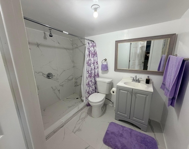 2033 Longwood Road - Photo Thumbnail 6