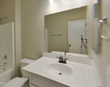 45960 W Barbara Lane - Photo Thumbnail 12