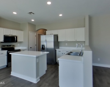 45960 W Barbara Lane - Photo Thumbnail 3