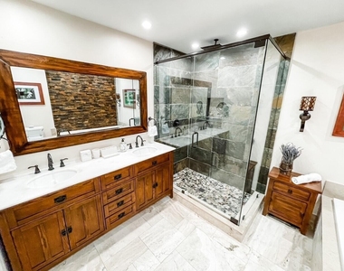 25 Lexington Lane W - Photo Thumbnail 11