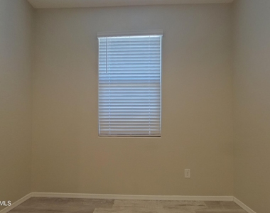31062 W Mulberry Drive - Photo Thumbnail 2