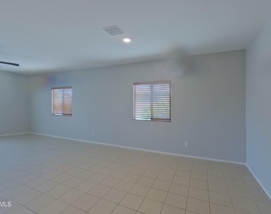 45959 W Ranch Road - Photo Thumbnail 2