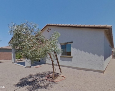 45959 W Ranch Road - Photo Thumbnail 15