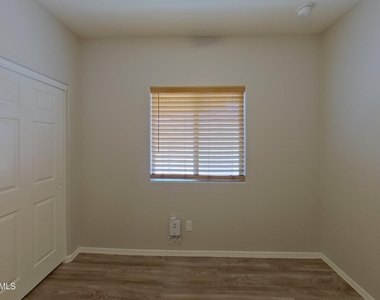 45959 W Ranch Road - Photo Thumbnail 10