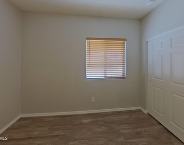 45959 W Ranch Road - Photo Thumbnail 9