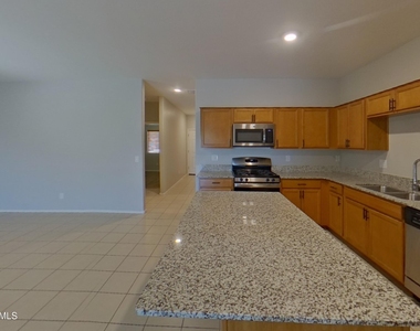 45959 W Ranch Road - Photo Thumbnail 3