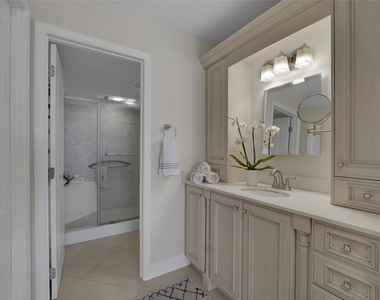5100 N Ocean Boulevard - Photo Thumbnail 7