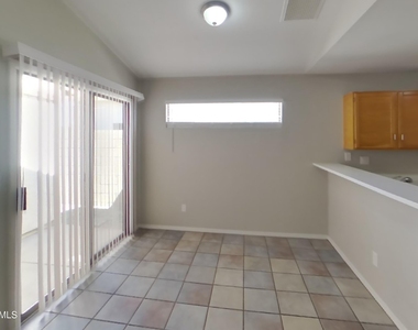 19809 N 47th Lane - Photo Thumbnail 3