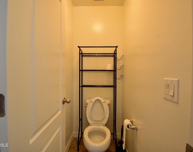 9015 W State Avenue - Photo Thumbnail 20