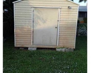 8841 Nw 14th Street - Photo Thumbnail 7