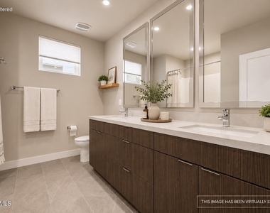 2825 N 42nd Street - Photo Thumbnail 16