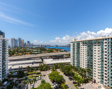 19380 Collins Avenue - Photo Thumbnail 32