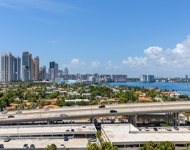 19380 Collins Avenue - Photo Thumbnail 31