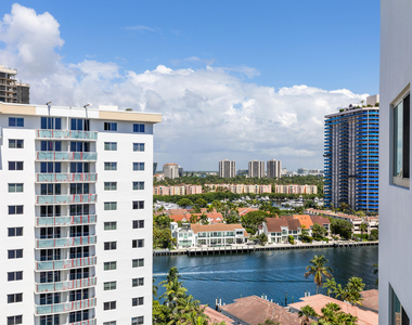 19380 Collins Avenue - Photo Thumbnail 28