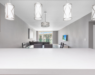 19380 Collins Avenue - Photo Thumbnail 16