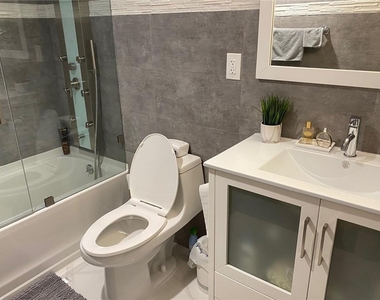 19380 Collins Avenue - Photo Thumbnail 11