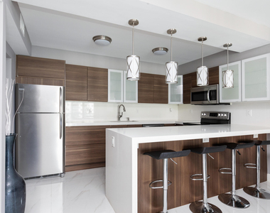 19380 Collins Avenue - Photo Thumbnail 25