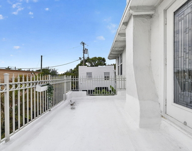 412 El Prado - Photo Thumbnail 35