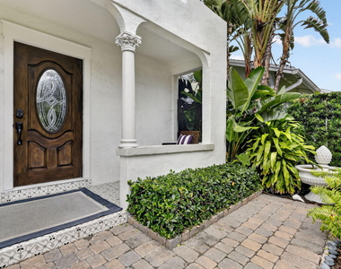 412 El Prado - Photo Thumbnail 2