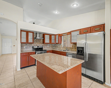 1291 W Butler Drive - Photo Thumbnail 4