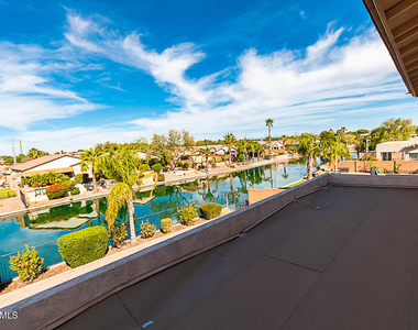 642 E Torrey Pines Place - Photo Thumbnail 2