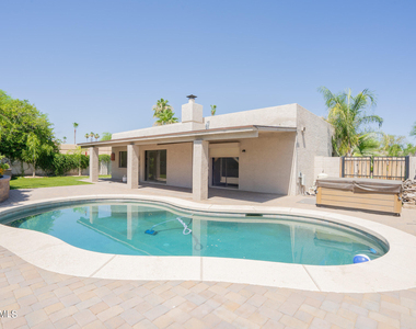 16630 N 67th Street - Photo Thumbnail 31