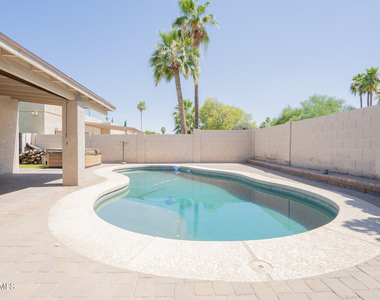 16630 N 67th Street - Photo Thumbnail 32