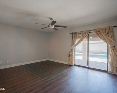 16630 N 67th Street - Photo Thumbnail 23