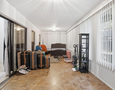 2171 Nw 76th Avenue - Photo Thumbnail 11