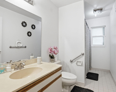 2171 Nw 76th Avenue - Photo Thumbnail 19