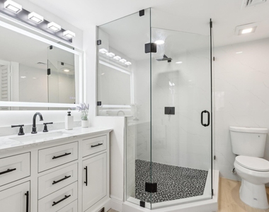 1601 Marina Isle Way - Photo Thumbnail 13