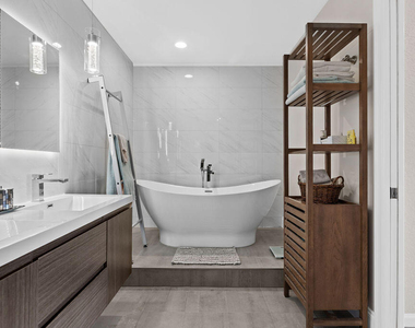 8050 Aberdeen Drive - Photo Thumbnail 36
