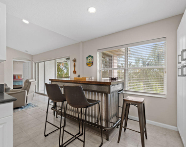 8050 Aberdeen Drive - Photo Thumbnail 18