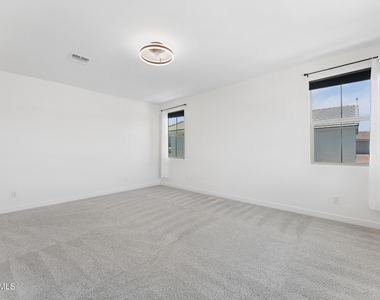 1524 E Carob Court - Photo Thumbnail 42