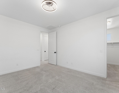1524 E Carob Court - Photo Thumbnail 45