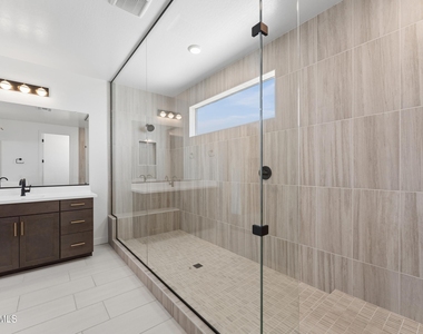1524 E Carob Court - Photo Thumbnail 35