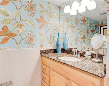 2881 Ne 33rd Court - Photo Thumbnail 18