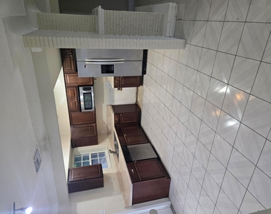 108 Commercial Boulevard - Photo Thumbnail 1
