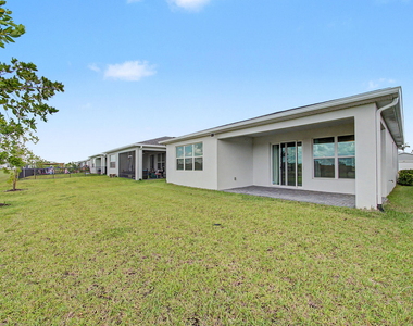 9140 Sw Remy Lane - Photo Thumbnail 15
