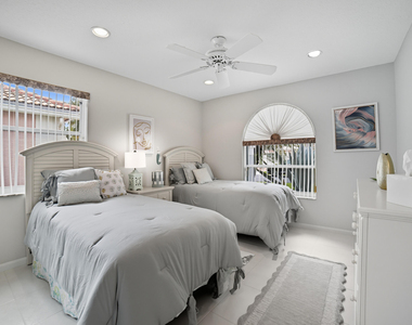 12573 Coral Lakes Drive - Photo Thumbnail 16