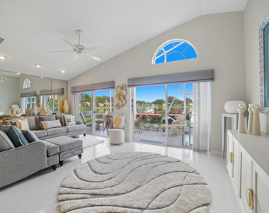 12573 Coral Lakes Drive - Photo Thumbnail 6