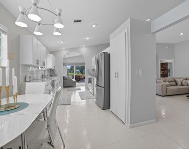 12573 Coral Lakes Drive - Photo Thumbnail 18