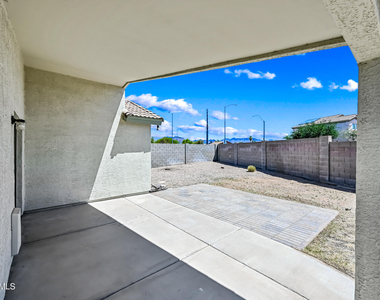 351 N Wildrose -- - Photo Thumbnail 21