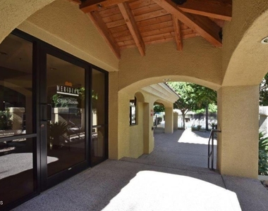 5104 N 32nd Street - Photo Thumbnail 20
