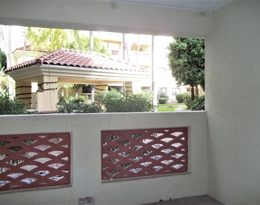 5104 N 32nd Street - Photo Thumbnail 15