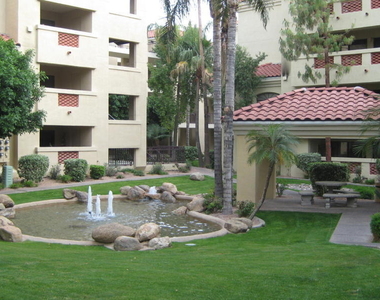 5104 N 32nd Street - Photo Thumbnail 18